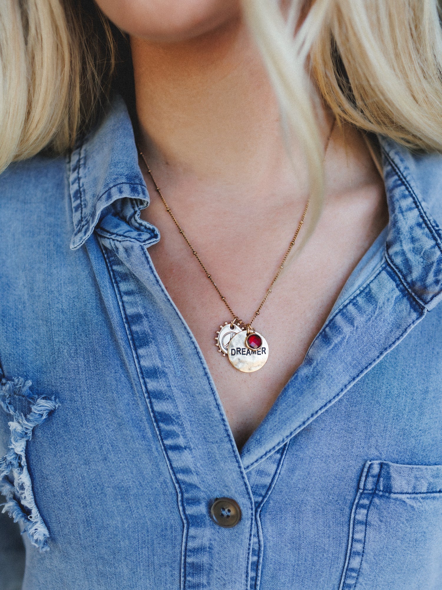 January Dreamer Birthstone Necklace - Garnet