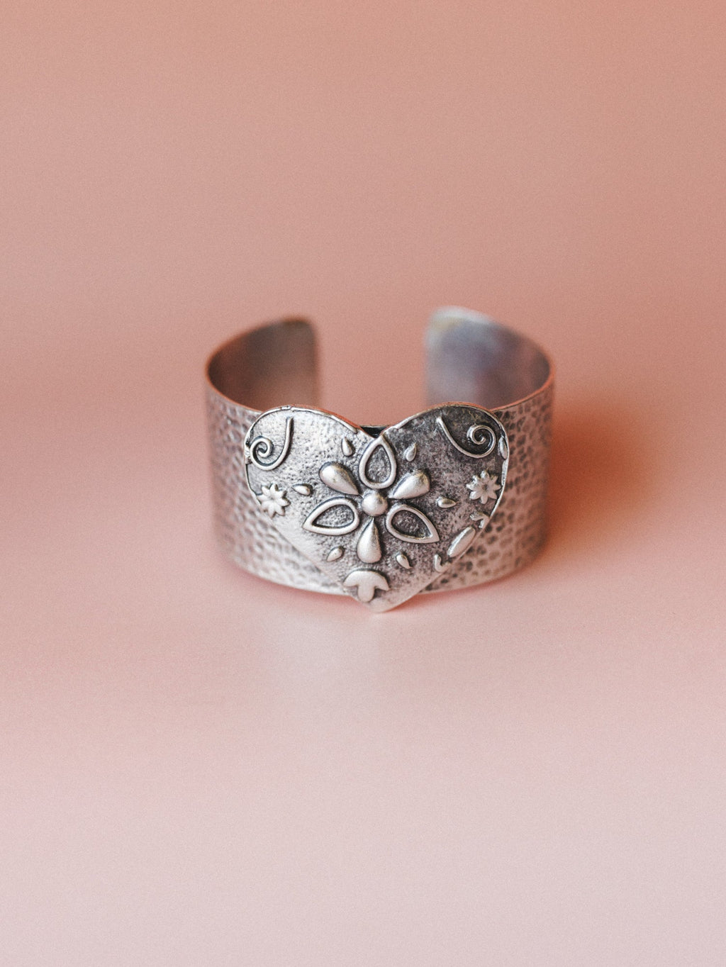 Heart of Love Cuff - Silver