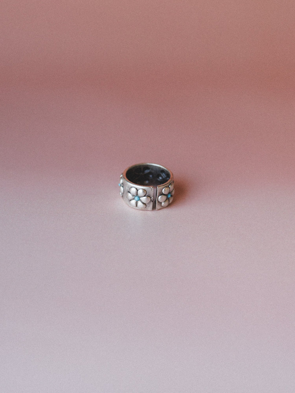 String of Flowers Ring - Silver