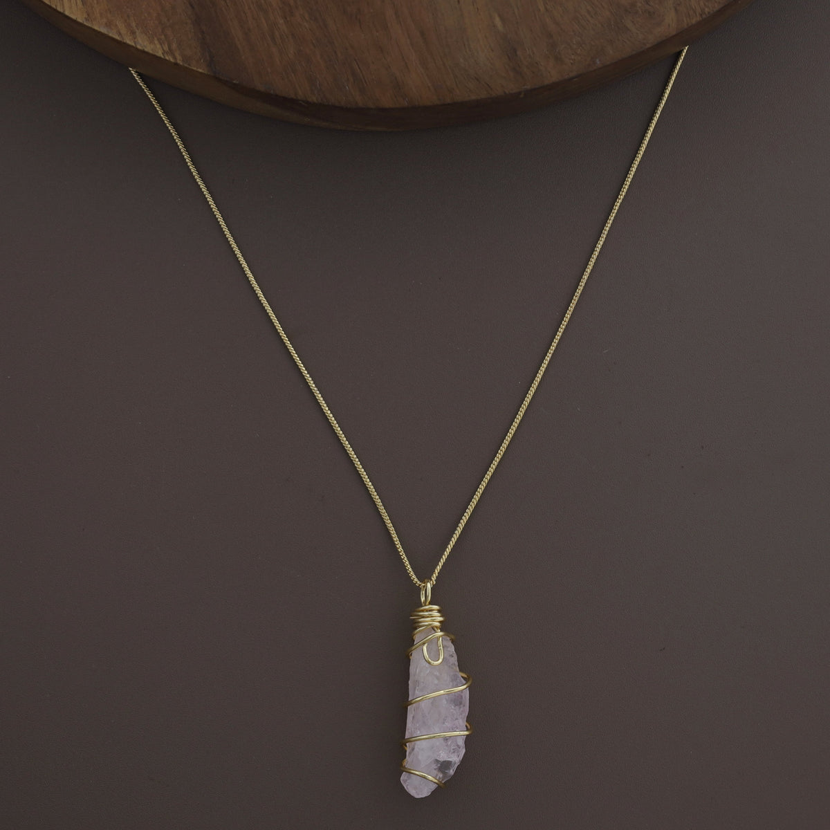 Binded Dyed Stone Neckpiece